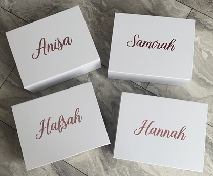 Personalised magnetic gift boxes